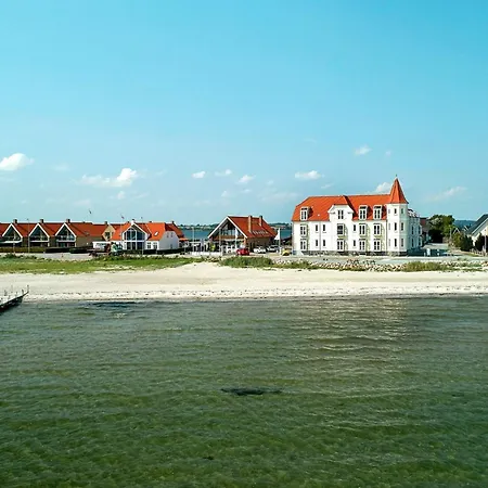 6 Person On A In Apartament