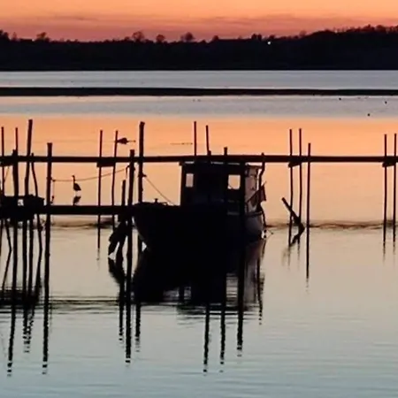 6 Person On A In * Hejls