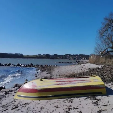 Apartament 6 Person On A In *