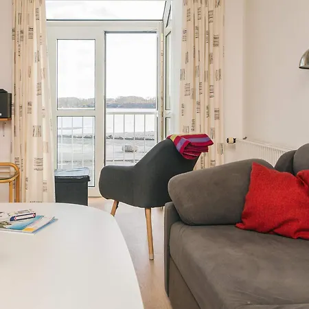 6 Person On A In Apartmán